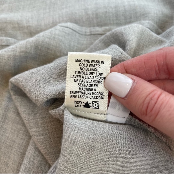 Anthropologie Cloth & Stone Classic Grey Button Down Shirt - Picture 8 of 9